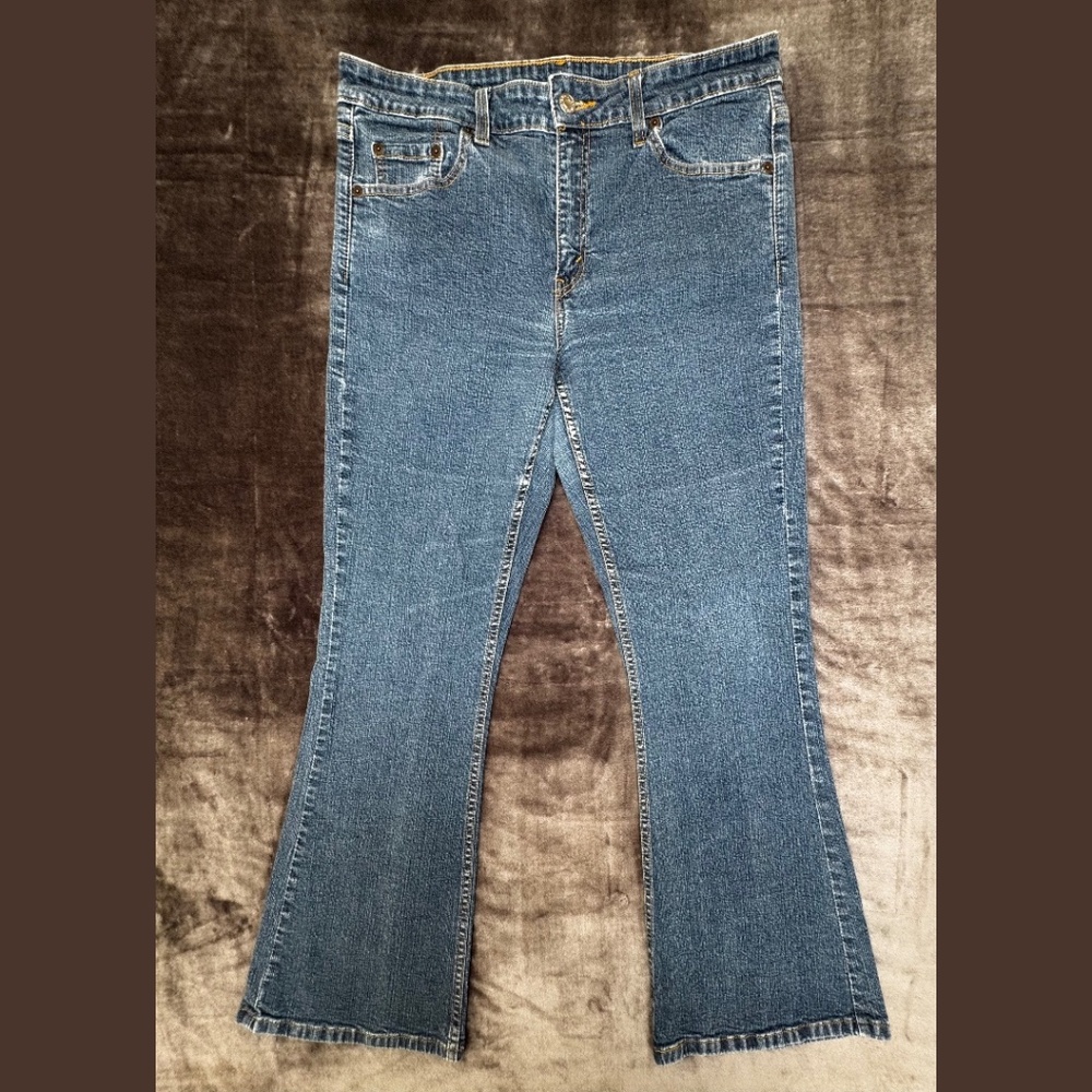 Y2K, Classic early 2000s‎ vibes Levi's 519 Blue Jeans Size 11Jrs Low Rise Flare